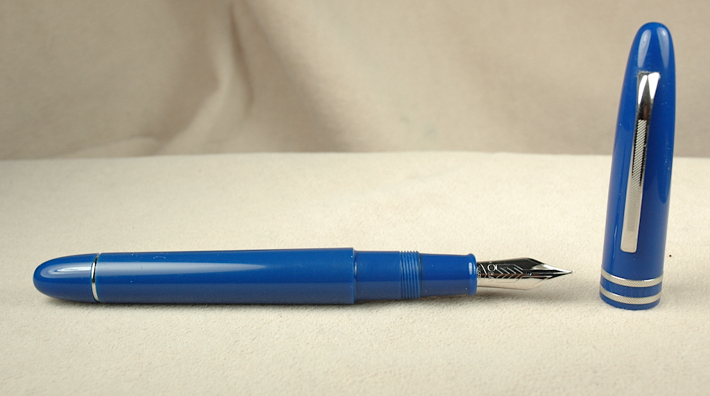 Pre-Owned Pens: 6108: Levenger: Omas Articula
